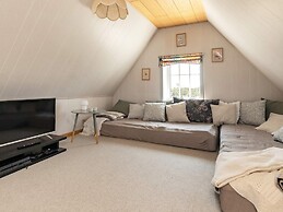 6 Person Holiday Home in Blavand