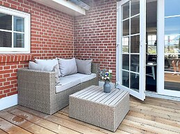 6 Person Holiday Home in Blavand