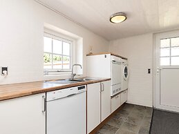 6 Person Holiday Home in Blavand