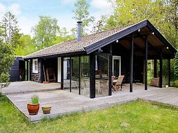 6 Person Holiday Home in Rorvig