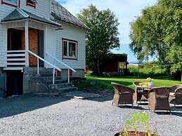 9 Person Holiday Home in Fjortoft