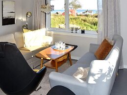 9 Person Holiday Home in Fjortoft