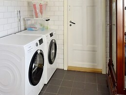 9 Person Holiday Home in Fjortoft