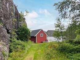 6 Person Holiday Home in Hardbakke