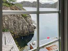 6 Person Holiday Home in Hardbakke