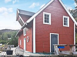 6 Person Holiday Home in Hardbakke