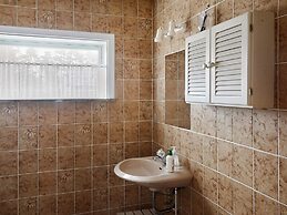 6 Person Holiday Home in Hojby-by Traum