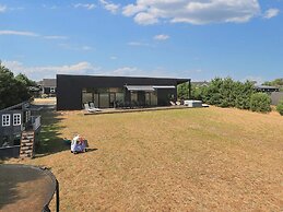 10 Person Holiday Home in Vaeggerlose