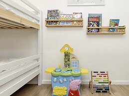 10 Person Holiday Home in Vaeggerlose