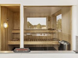 10 Person Holiday Home in Vaeggerlose