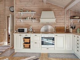 6 Person Holiday Home in Vaeggerlose