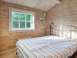 6 Person Holiday Home in Vaeggerlose