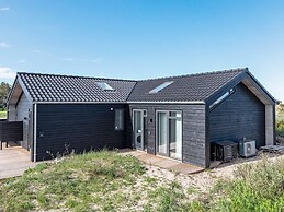 8 Person Holiday Home in Hirtshals