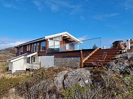 6 Person Holiday Home in Skudeneshavn-by Traum