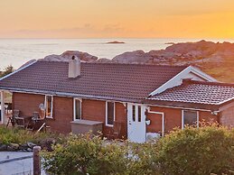 6 Person Holiday Home in Skudeneshavn-by Traum