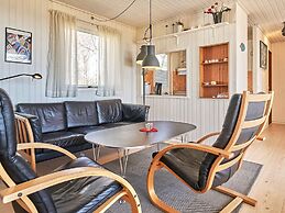 6 Person Holiday Home in Aakirkeby