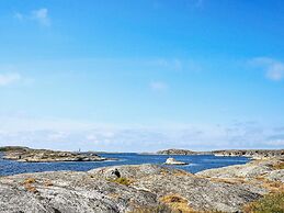 5 Person Holiday Home in Halleviksstrand-by Traum