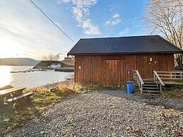 4 Person Holiday Home in Sundlandet