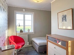 9 Person Holiday Home in Lidkoping-by Traum