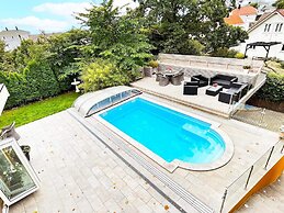 10 Person Holiday Home in Arendal-by Traum