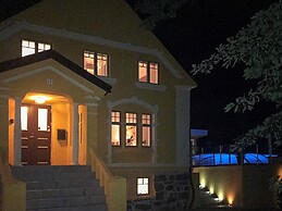 10 Person Holiday Home in Arendal-by Traum