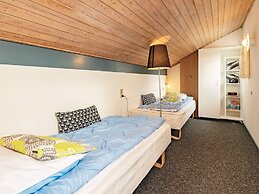 4 Person Holiday Home in Vaeggerlose