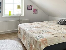 6 Person Holiday Home in Lidkoping-by Traum
