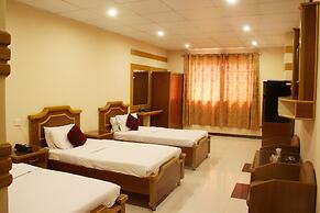 HOTEL CROWN