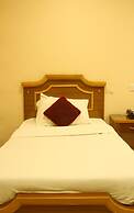 HOTEL CROWN