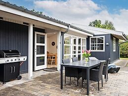 6 Person Holiday Home in Knebel