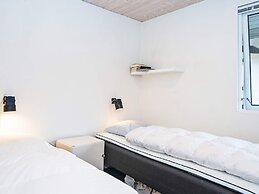 6 Person Holiday Home in Knebel