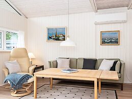 6 Person Holiday Home in Knebel