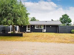 6 Person Holiday Home in Knebel