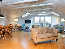 6 Person Holiday Home in Glesborg-by Traum