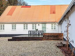 6 Person Holiday Home in Allingabro