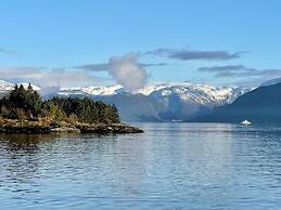 6 Person Holiday Home in Hatlestrand-by Traum