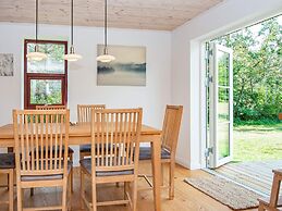 6 Person Holiday Home in Ulfborg