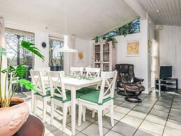 5 Person Holiday Home in Thyholm
