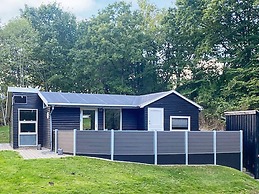 5 Person Holiday Home in Thyholm