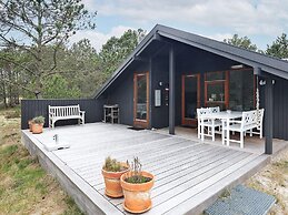 6 Person Holiday Home in Albaek