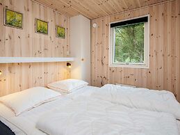 6 Person Holiday Home in Ulfborg