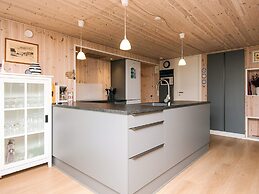 6 Person Holiday Home in Ulfborg