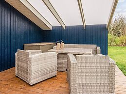 6 Person Holiday Home in Ulfborg