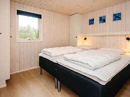 6 Person Holiday Home in Ulfborg