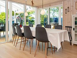 6 Person Holiday Home in Ulfborg