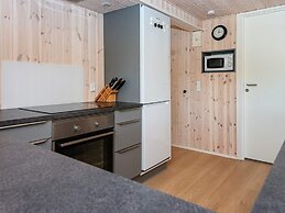 6 Person Holiday Home in Ulfborg