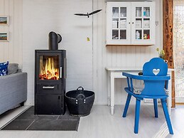 6 Person Holiday Home in Hals