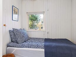 6 Person Holiday Home in Hals