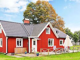 6 Person Holiday Home in Lidhult