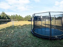 9 Person Holiday Home in Vaeggerlose